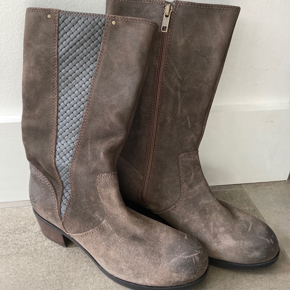 UGG Stirling Suede Heeled Boots, Espresso/Black Burnished toe Sz 7